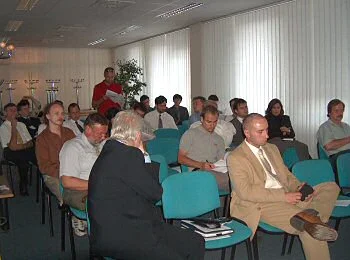 Prezentácia výskumu pre odbornú verejnosť v Siemens fóre 24. augusta 2004.